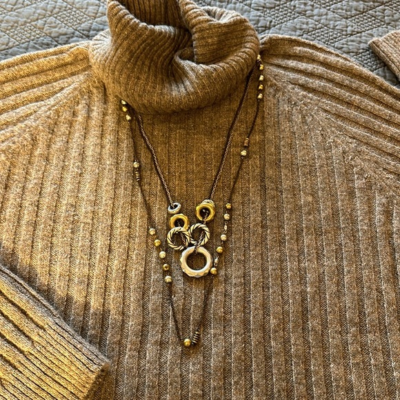 NWOT Dark Brownish Tan Oversized Medium Tunic Turtleneck Sweater - Picture 5 of 8